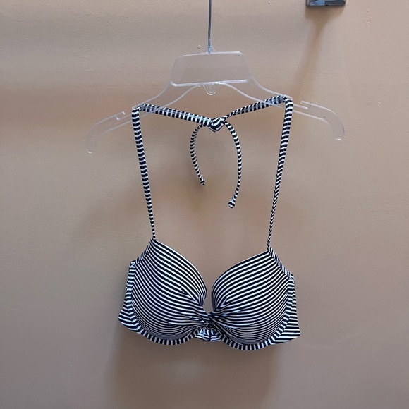 aerie Other - Aerie navy & white striped bikini top 36D